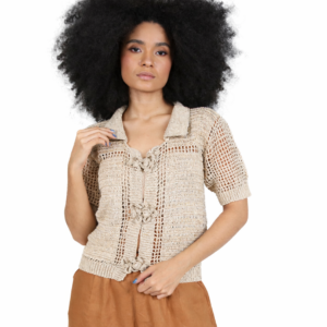 Blusa Feminina em Crochê Artesanal Bege – Leve e Exclusiva