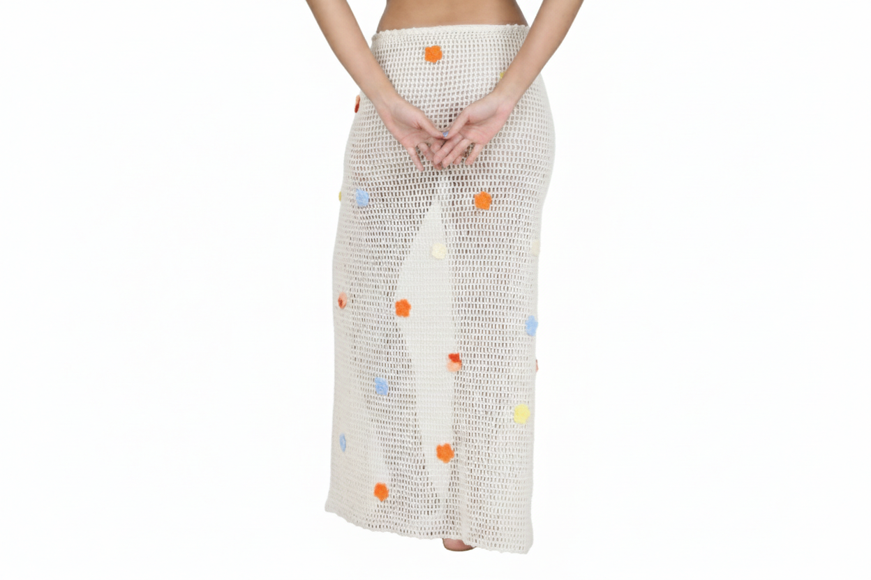 Saia Longa Feminina em Crochê – Artesanal com Fenda e Detalhes Coloridos - Imagem 4